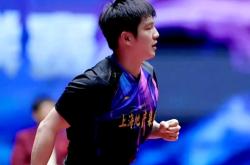 开云体育在线-球员个人突破技术超群，带领球队胜出