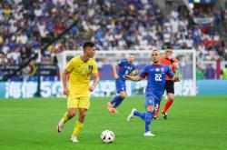 开云体育官网-乌克兰队逆转胜利，晋级欧锦赛半决赛