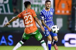 开云下载-阿贾克斯客场比分惨败，无缘下一轮