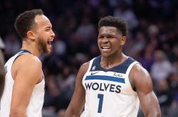 开云体育登录-小牛逆转国王，重返胜轨