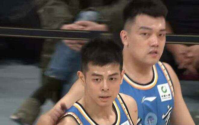 关于北京首钢球员绽放，统治力席卷全场的信息