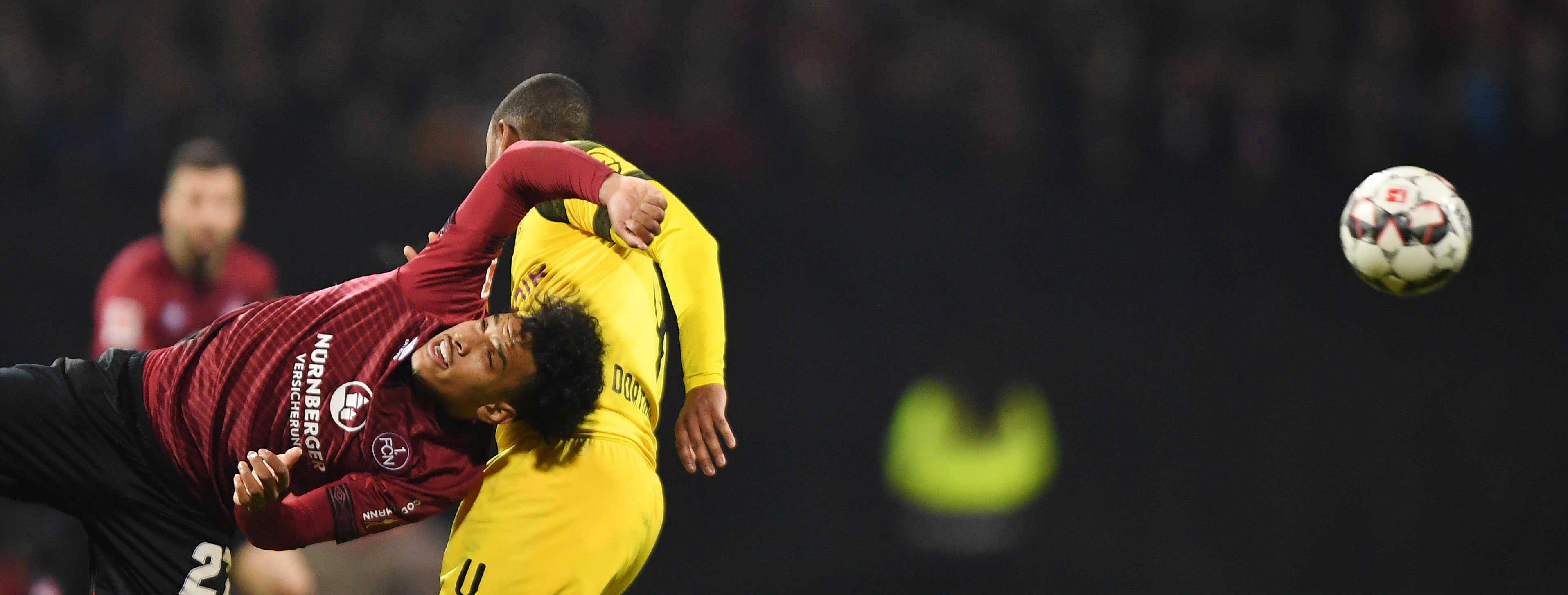 纽伦堡队员精神抖擞，战平对手