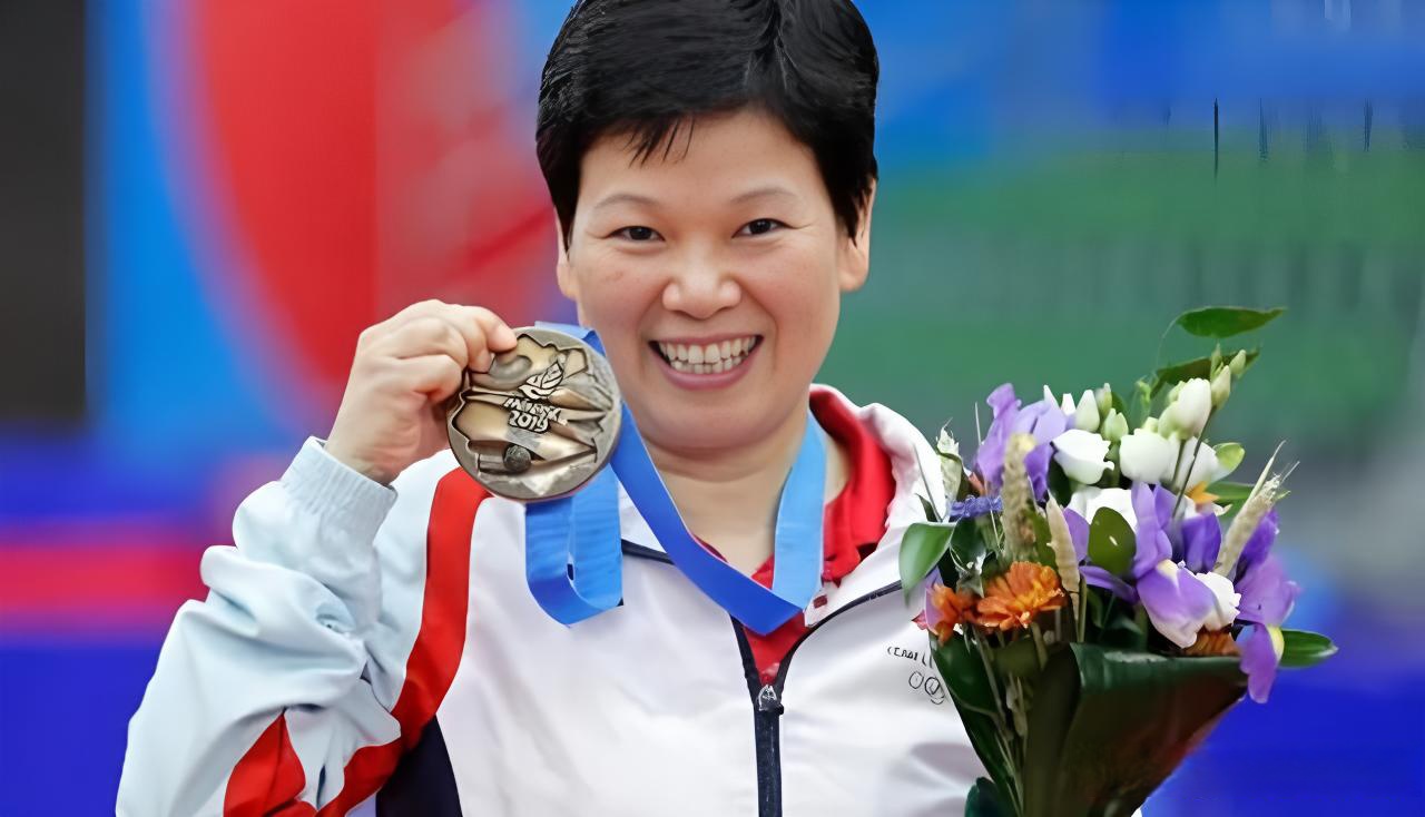 卢森堡体操选手获得金牌，实力强悍