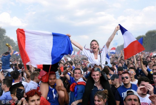 东亚国家队交锋，引爆球迷热情