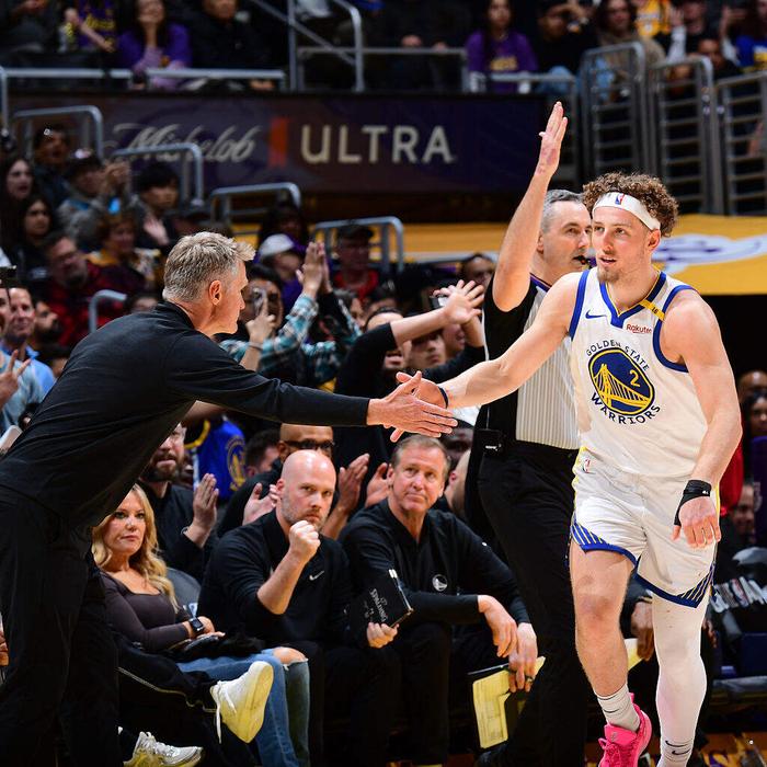 湖人击败勇士,赢得绝杀热火 湖人击败勇士,赢得绝杀热火