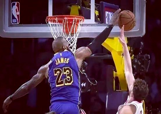 火箭主场惜败湖人，遭遇破门之战